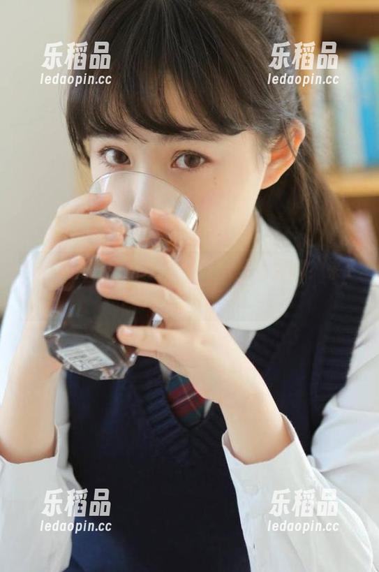 17吃瓜 想知道今年的瓜都免费吗?来17吃瓜官网瞧瞧!