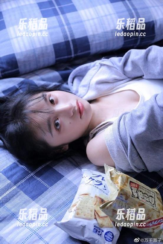 17吃瓜网在线，瓜女神们纷纷展现无敌气场，我怎么看怎么眼馋！