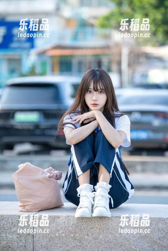 5.1吃瓜 在“5.1吃瓜”的地址里,爱吃瓜的人简直乐开了花,别说我没提醒你哦