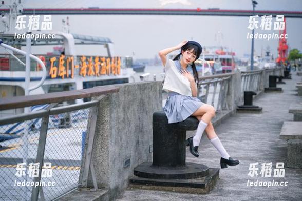 “51在线吃瓜”：安卓版本如何颠覆你的日常八卦经历，顺便消耗你的流量？