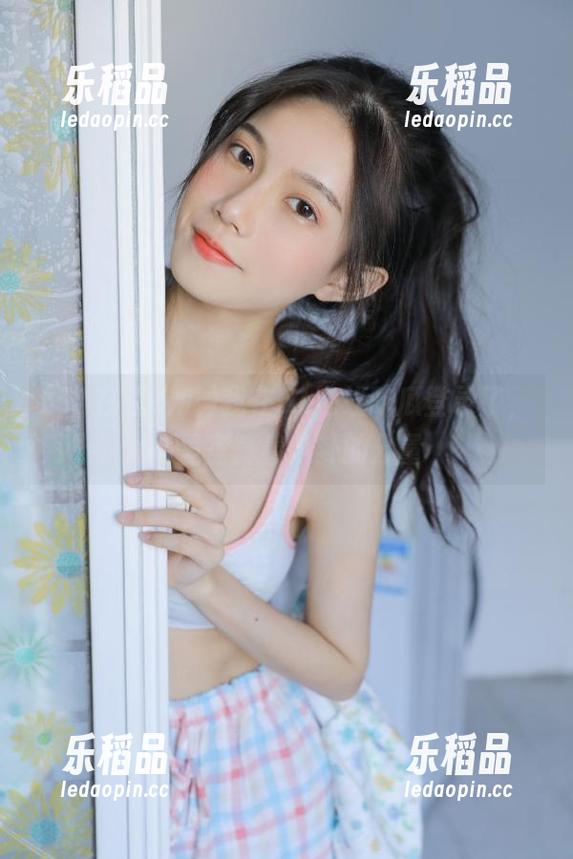51在线吃瓜 我在51在线吃瓜登录了,心里盘算着八卦的分量