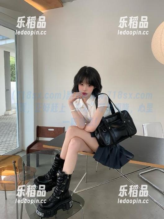718sx.com 翻开www.718sx.com网页,正好赶上“瓜友”等待揭晓,心里一阵清凉!