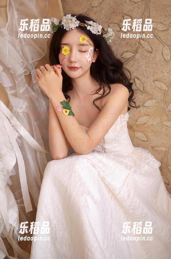 用手指轻轻一滑，www.718sx.com的“资源”就像大海捞针，挑花眼了