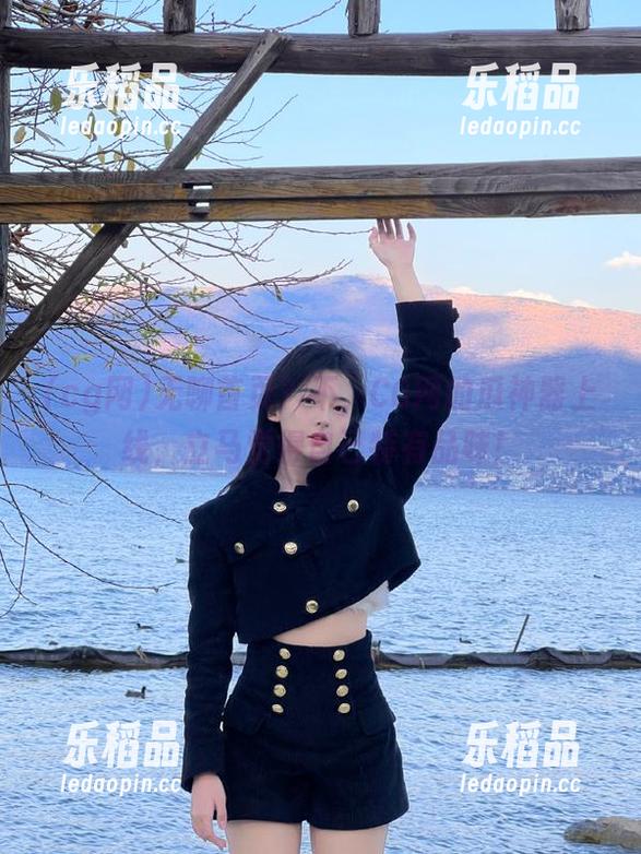 cg网 无聊首页?不,CG网的瓜神器上线,立马觉得自己特有品味!