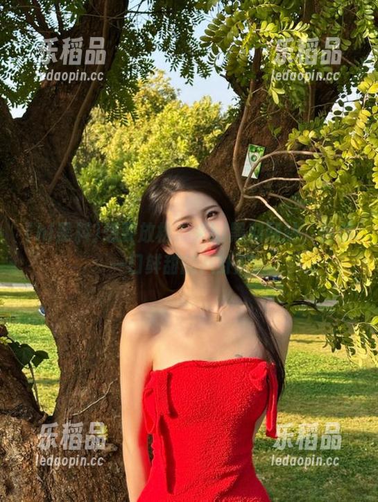 想要放松？来hl黑料网站，包你一口鲜甜的八卦瓜。
