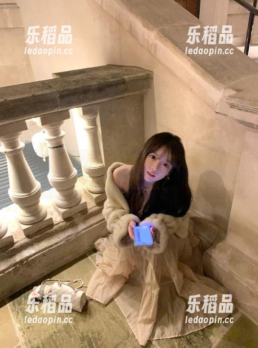 被tai9的瓜轰炸，脑海里只剩下随兴的观赏感？