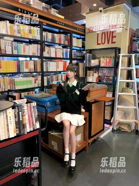 走“一起吃瓜”的黑料快车线路，惊喜不断，哈哈