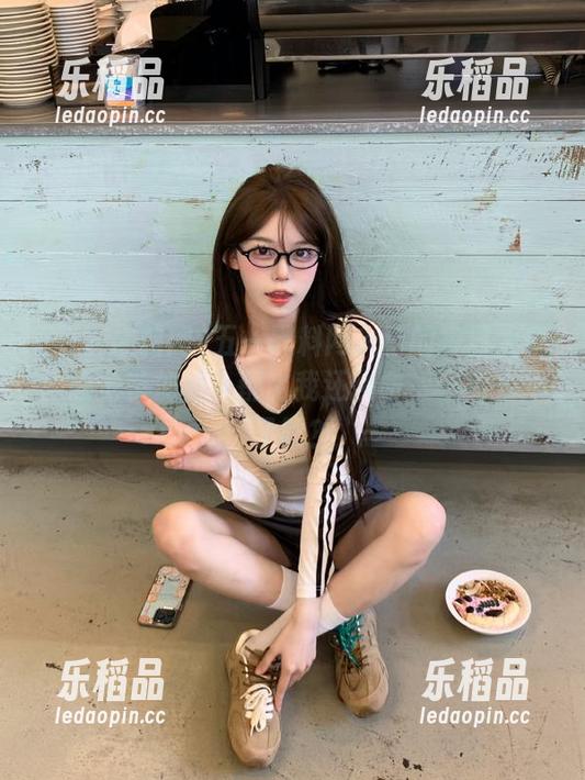 五一黑料网入口的每日大赛，感觉参加的人都比我还拼命，未免太拼了吧？