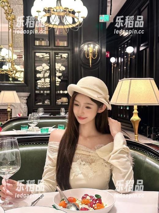 每天都是吃瓜日，别忘了分享，66吃瓜不打烊等你来一探究竟！