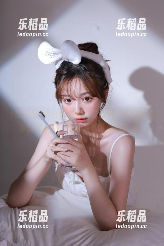 吃瓜网 今日份热度,吃瓜网发布的黑料堪比爆米花,看着看着就停不下来。