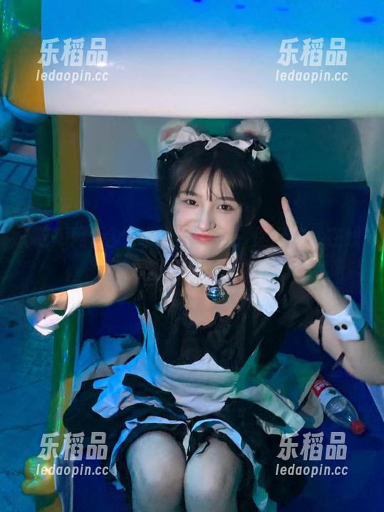 这个吃瓜网app，你懂的，在线也太好赚眼球了吧！