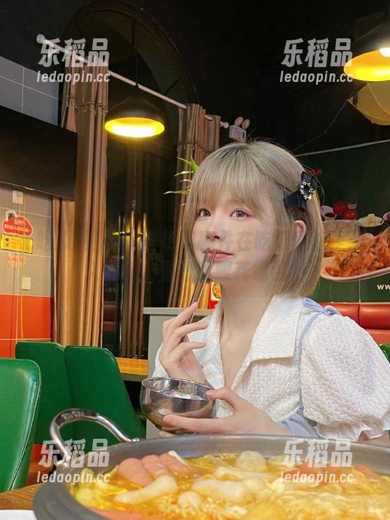 有些热门事件在吃瓜网站上永久横行，看得我眼花缭乱！