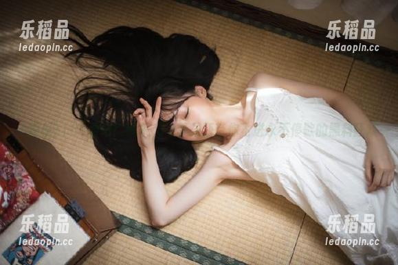 看吧！娱乐718苹果版带你飞进永不停歇的黑料狂欢
