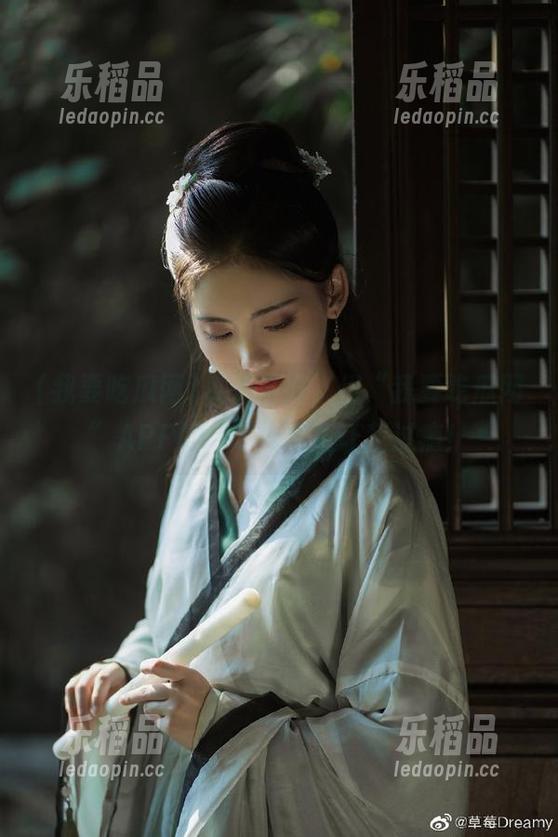 瓜子虽好，但“我要吃瓜网”APP的iOS版本更让我过瘾！
