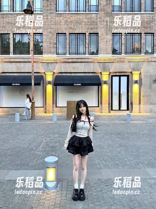 每日吃瓜 每日吃瓜一键下载,黑料如潮水般涌来,能帮我捞个干净不?