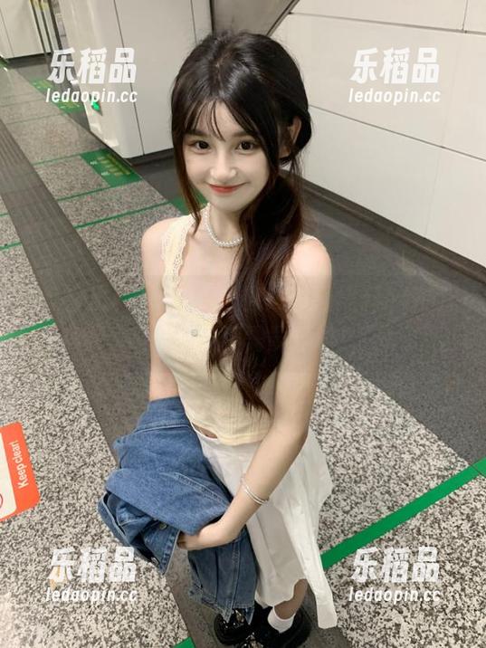 每日黑料 跟我走,直达每日黑料51的深渊,吃瓜不需要理由!