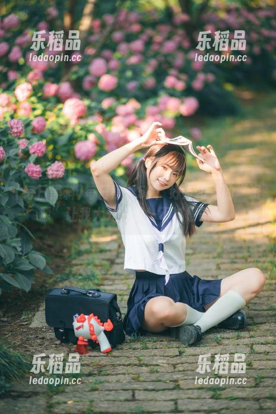 每日黑料51：好友推荐的“资源”让我大开眼界，不过懵圈了。