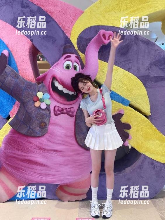 来黑料51首页，随便翻翻，今天哪个瓜甜到心里了？