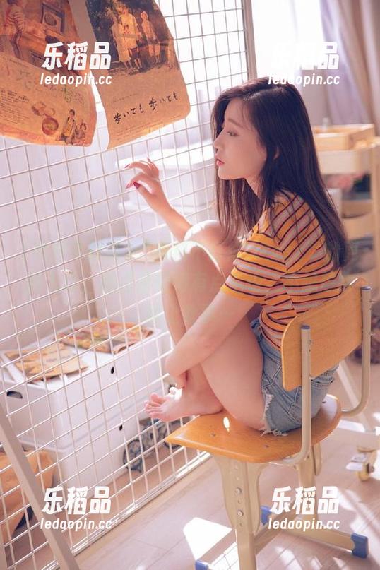 “黑料不打烊tttzzz”的更新入口，越点越觉得有点后怕，不想想会摊上啥事…