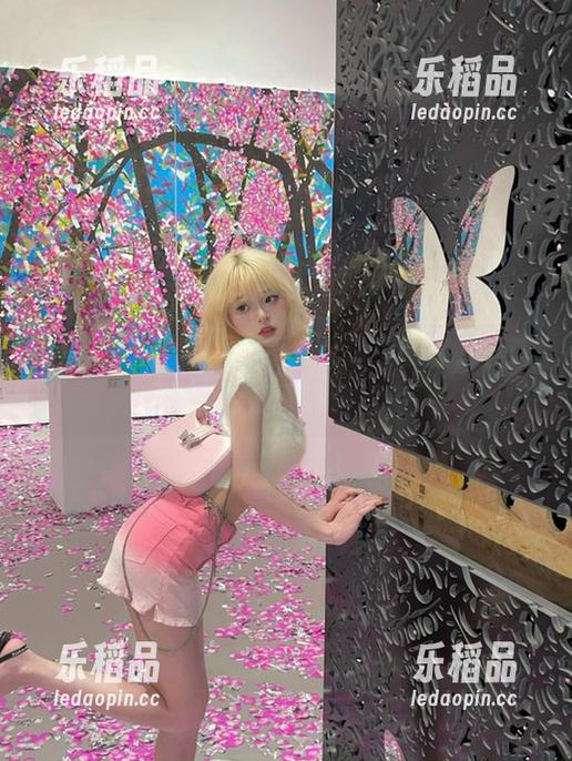 黑料不打烊说停就停，下载了还以为能天天吃瓜呢！