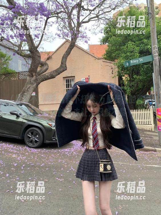 黑料不打烊,万里长征的首页，今天的暴击让人忍俊不禁