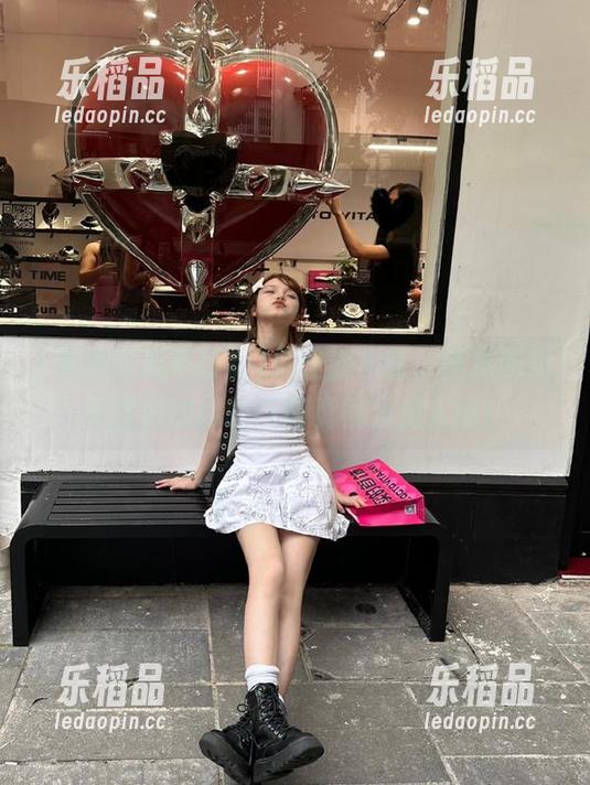 别怪我多嘴，黑料吃瓜不打烊的网曝门网页视频见人心！