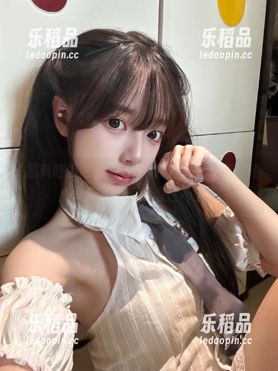 黑料吃瓜网直达，跟着这热点大瓜走，简直魔性不上头