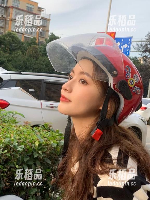 黑料吃瓜网 黑料吃瓜网:我收藏的瓜,每个都有其独特上线方式!