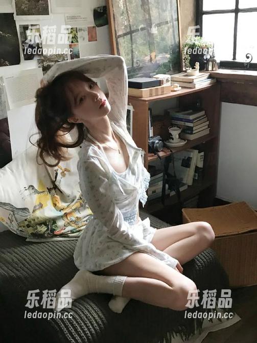 找黑料上zztt黑料吃瓜网网址，偶像包袱也得扔一旁啦