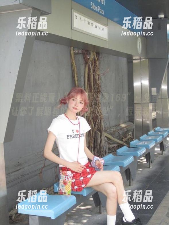 黑料正能量 “黑料正能量169”:免费让你了解明星的“青涩历史”,惊呆我了!