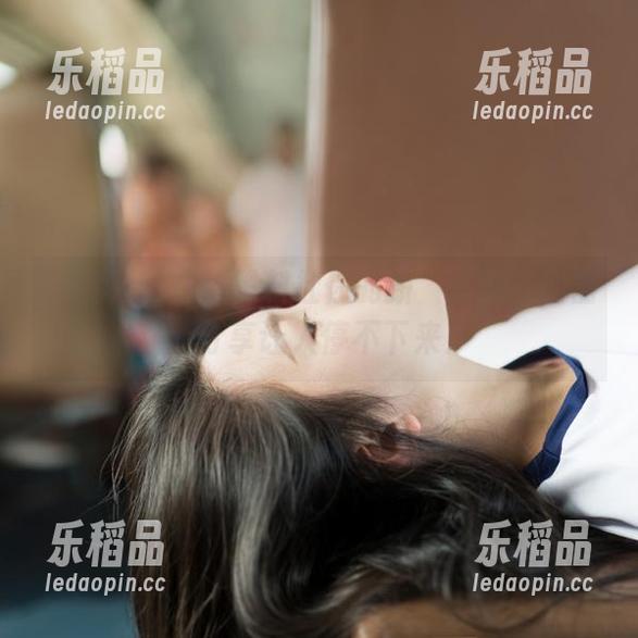 在线黑料社你的新‘追剧’利器，分享让人停不下来！