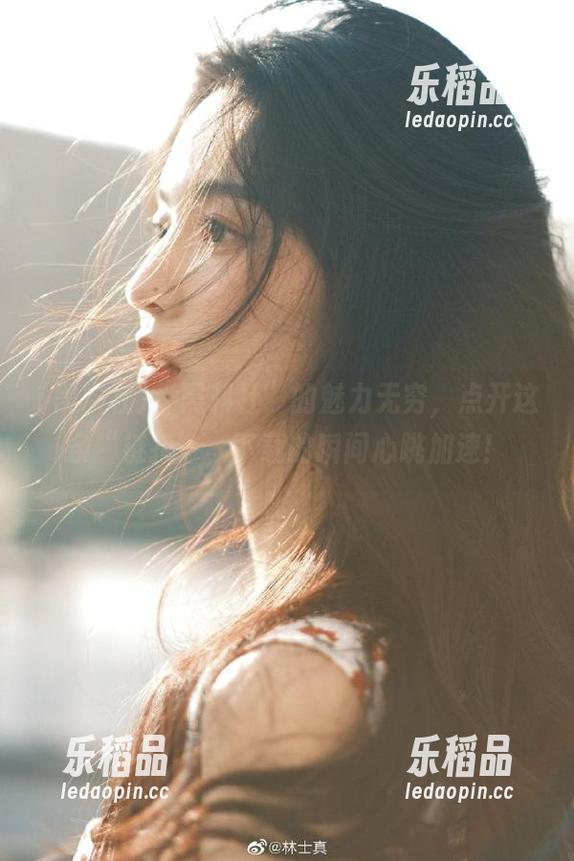 “黑料社”的魅力无穷，点开这条“链接”，下载的瞬间心跳加速！