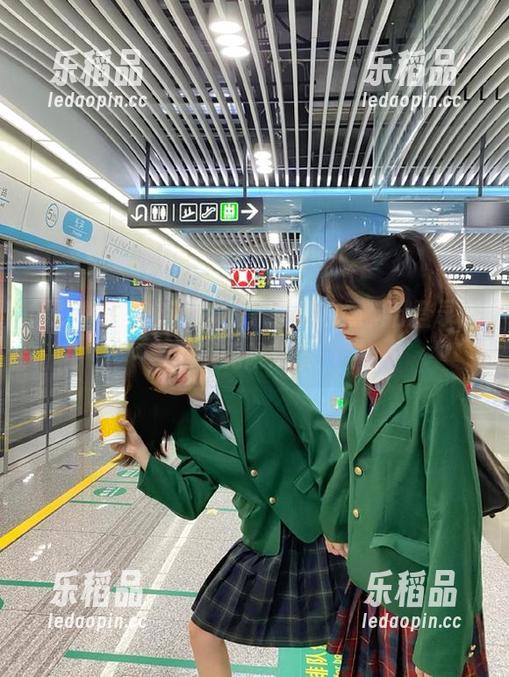 玩游戏？不，我是在黑料社登录后下载无限欢乐！