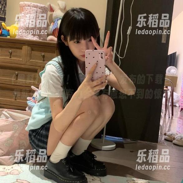 懂了！“黑料社”发布的下载合集就像一盒巧克力，总有意想不到的惊喜。