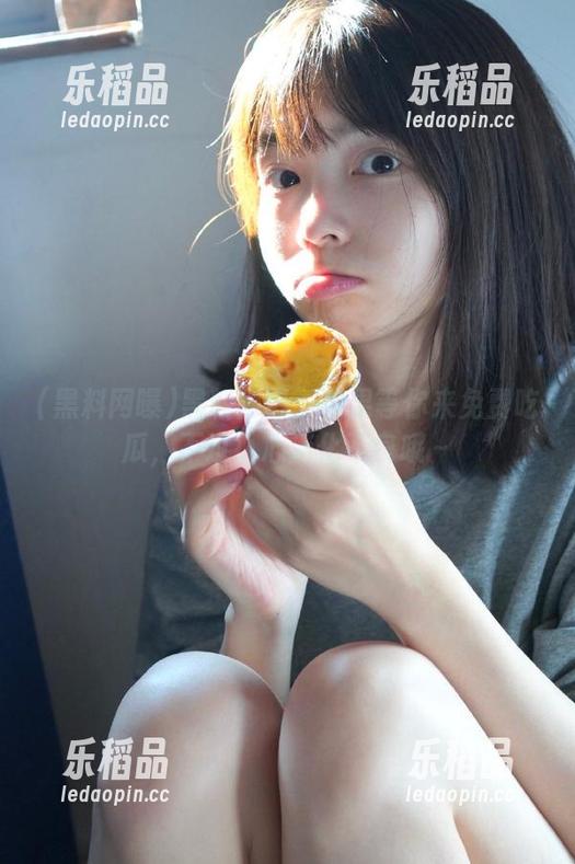 黑料网曝 黑料网曝:苹果等你来免费吃瓜,不过小心消化不良哦~
